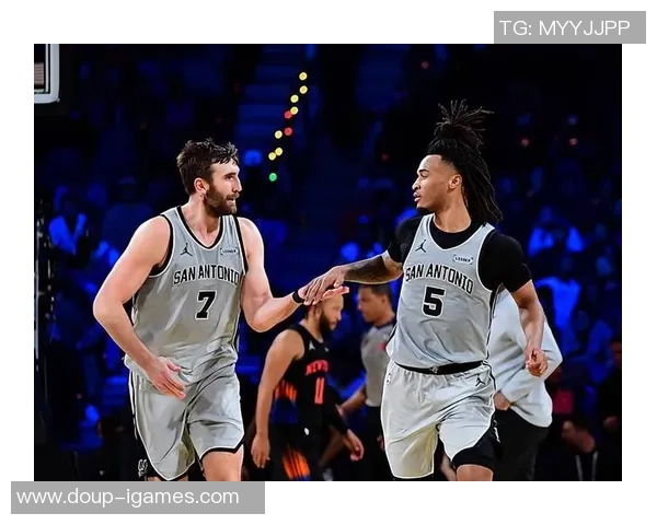 效果全面经验丰富！马刺真的应该给这位内线老将多些进场时刻？